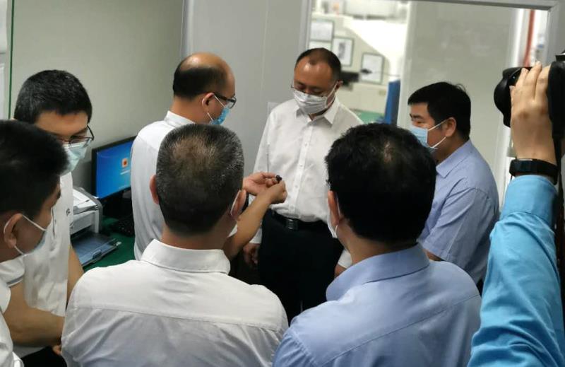 深圳市龙岗区委书记张勇、副区长陈广文一行莅临RM新时代专业团队-首页调研指导 深圳市龙岗区委书记张勇、副区长陈广文一行莅临RM新时代专业团队-首页调研指导
